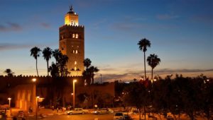 Lee más sobre el artículo Marruecos equipará 600 mezquitas con energía solar y lámparas LED